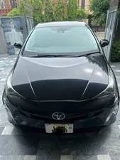 Toyota Prius S 2017 for Sale