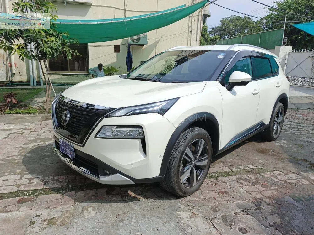 نسان ایکس ٹریل 2022 for Sale in لاہور نسان ایکس ٹریل 2022 for Sale in لاہور Image-3