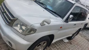 Mitsubishi Pajero iO ZR 2001 for Sale