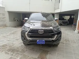 Toyota Hilux Revo V Automatic 2.8 2021 for Sale