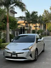 Toyota Prius A Premium 2016 for Sale