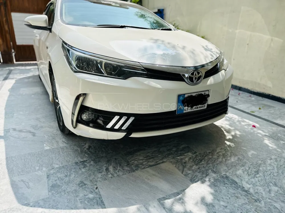 Toyota Corolla 2020 for Sale in Islamabad Image-1