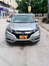 Honda Vezel Hybrid X L Package 2015 for Sale