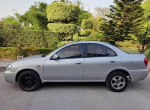 Nissan Sunny EX Saloon Automatic 1.6 2010 for Sale