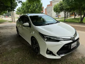 Toyota Corolla Altis Grande X CVT-i 1.8 Beige Interior 2021 for Sale