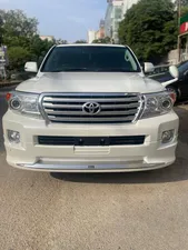 Toyota Land Cruiser AX G Selection 2013 for Sale