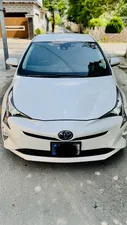 Toyota Prius S 2017 for Sale