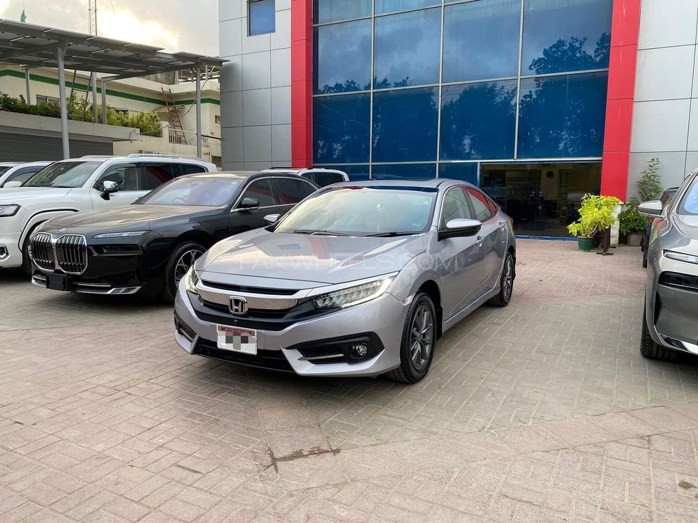 Honda Civic Oriel 
Model: 2021
Mileage: 26,000 km
Reg: 2021 karachi

Calling and Visiting Hours 

Monday to Saturday 

11:00 AM to 7:00 PM