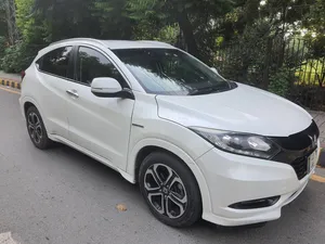 Honda Vezel Hybrid Z 2017 for Sale