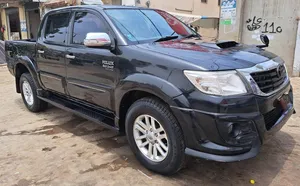 Toyota Hilux D-4D Automatic 2011 for Sale