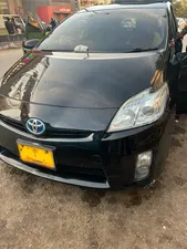 Toyota Prius S LED Edition 1.8 2011 for Sale