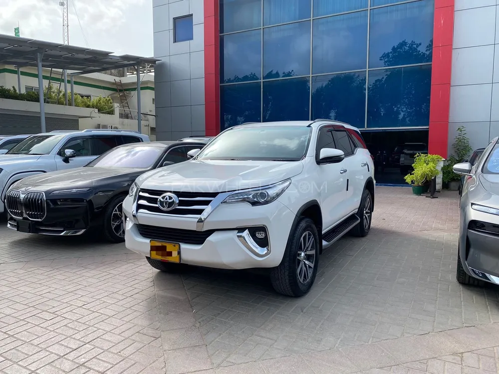 Toyota Fortuner 2021 for sale in Karachi