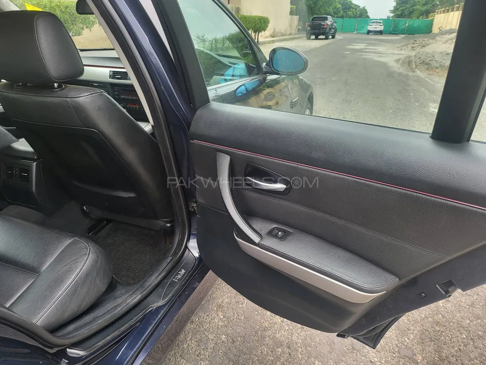BMW 3 Series 2006 for Sale in Lahore BMW 3 Series 2006 for Sale in Lahore Image-15