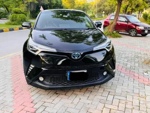 Toyota C-HR G-LED 2017 for Sale