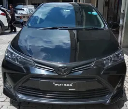 Toyota Corolla Altis CVT-i 1.8 2014 for Sale