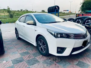 Toyota Corolla Altis 1.8 2015 for Sale