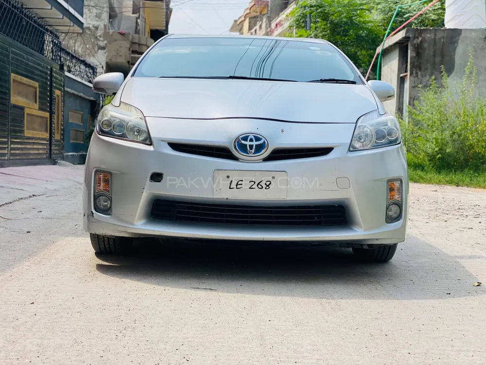 Toyota Prius 2010 for sale in Islamabad