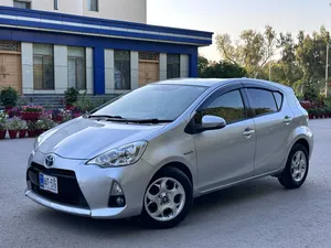 Toyota Aqua S 2012 for Sale