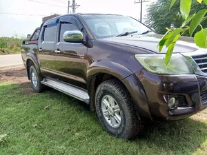 Toyota Hilux 2013 for Sale