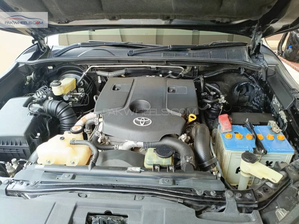 Toyota Fortuner 2022 for Sale in Lahore Toyota Fortuner 2022 for Sale in Lahore Image-8