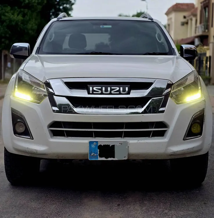 Isuzu D-Max 2019 for Sale in Lahore Image-1