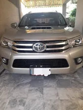 Toyota Hilux Vigo V 2012 for Sale