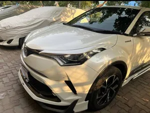 Toyota C-HR G-LED 2023 for Sale