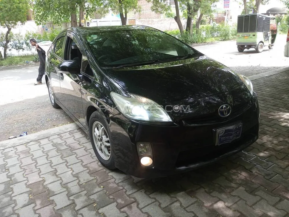 Toyota Prius 2009 for Sale in Lahore Toyota Prius 2009 for Sale in Lahore Image-3