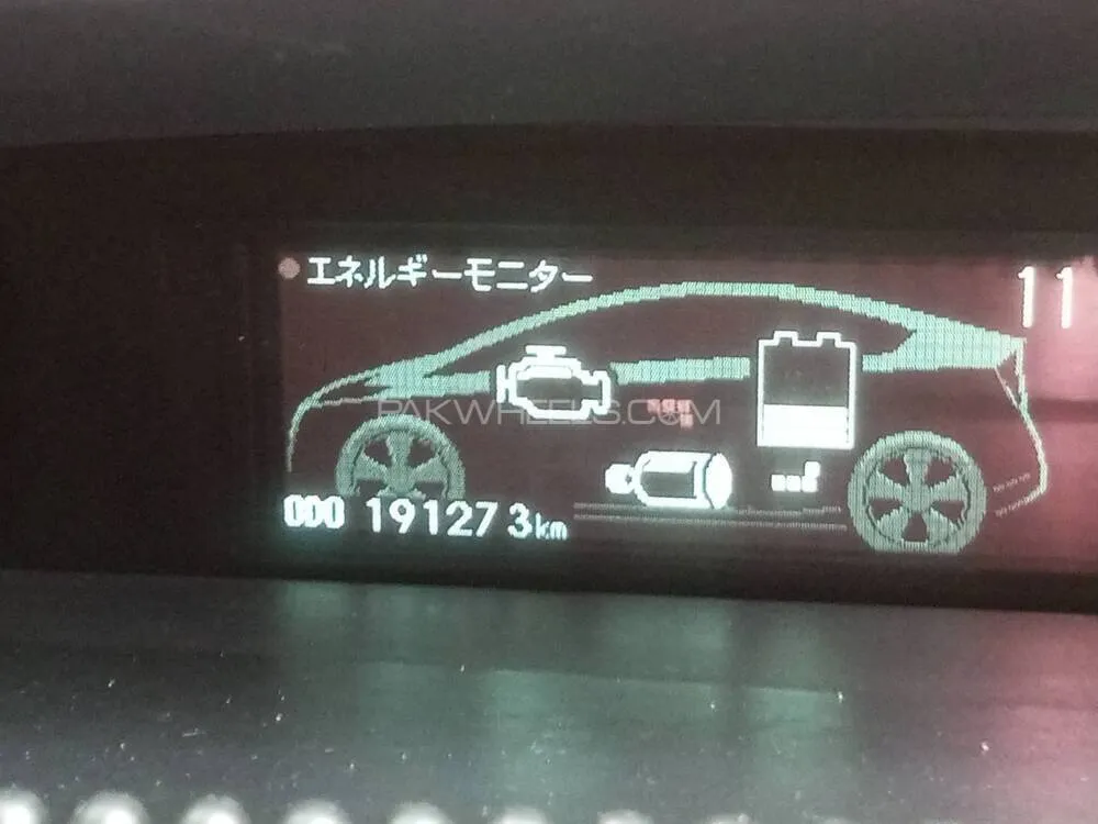 Toyota Prius 2009 for Sale in Lahore Toyota Prius 2009 for Sale in Lahore Image-10