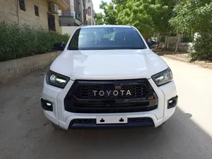 Toyota Hilux Revo G 2.4 2021 for Sale