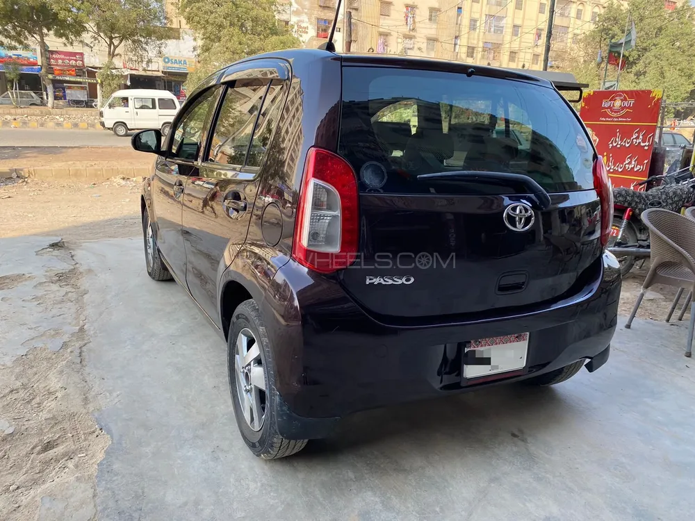 Toyota Passo 2015 for sale in Karachi