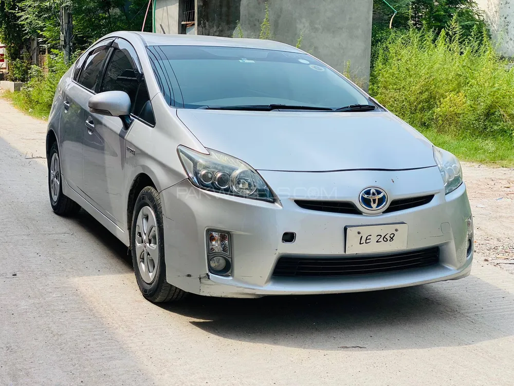 Toyota Prius 2010 for sale in Islamabad