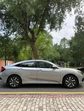 Honda Civic Oriel 1.8 i-VTEC CVT 2017 for Sale