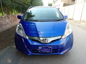 Honda Fit 1.3 Hybrid 10th Anniversary 2011 for Sale