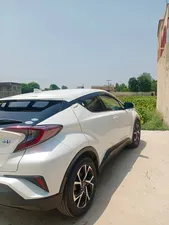 Toyota C-HR G-LED 2017 for Sale