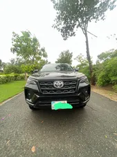 Toyota Fortuner 2.7 V 2022 for Sale