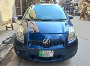 Toyota Vitz F 1.0 2011 for Sale