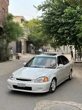 Honda Civic VTi Oriel 1.6 2000 for Sale