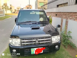 Mitsubishi Pajero Mini XR 2012 for Sale