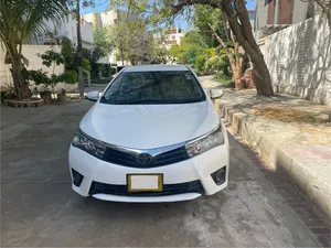 Toyota Corolla Altis Automatic 1.6 2016 for Sale