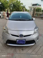 Toyota Prius S 1.8 2012 for Sale