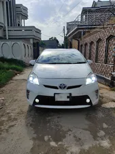 Toyota Prius L 1.8 2013 for Sale