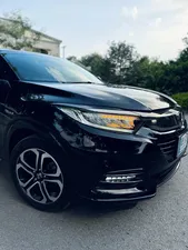 Honda Vezel Hybrid Z 2018 for Sale