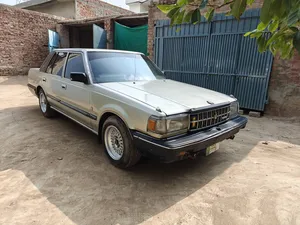 Toyota Crown 1986 for Sale