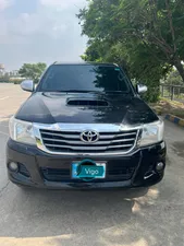 Toyota Hilux Invincible 2013 for Sale