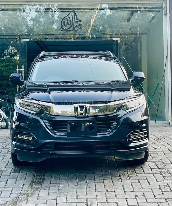 Honda Vezel 2018 for Sale in Lahore Image-1
