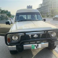 Nissan Patrol 1990 for Sale