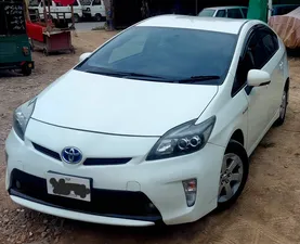 Toyota Prius S Touring Selection 1.8 2014 for Sale