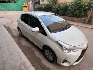 Toyota Vitz 1.0F Safety Edition III 2017 for Sale