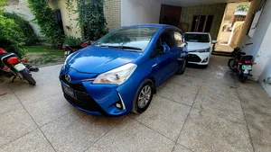 Toyota Vitz Hybrid U 1.5 2017 for Sale